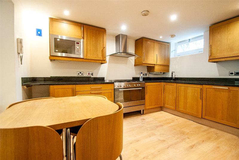 Fairbridge Road, London, N19