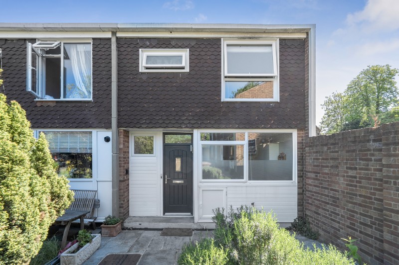 Hennel Close, London, SE23