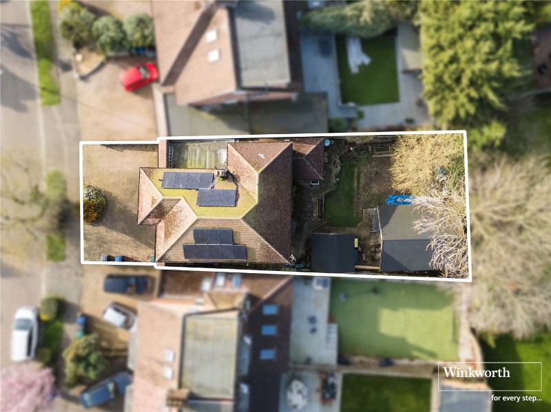 Wolmer Gardens, Edgware, HA8