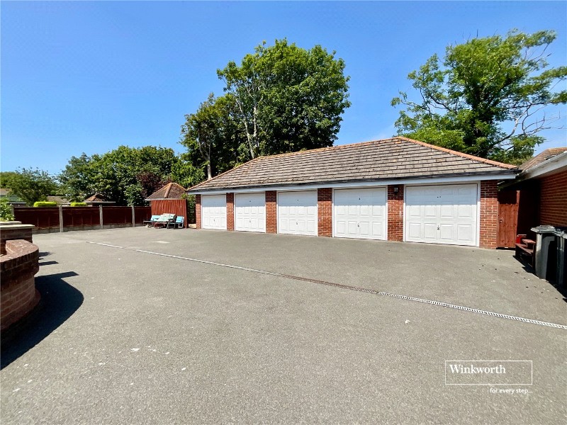 Stuart Road, Highcliffe, Dorset, BH23
