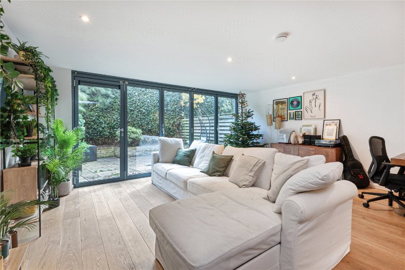 Blackthorn Avenue, London, N7