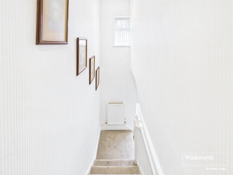 Sturgess Avenue, Hendon, London, NW4