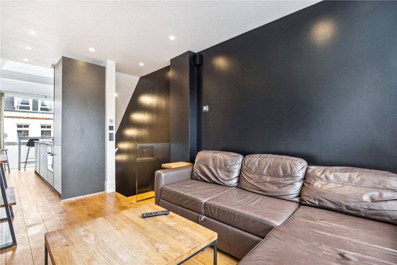 Wadham Road, London, SW15