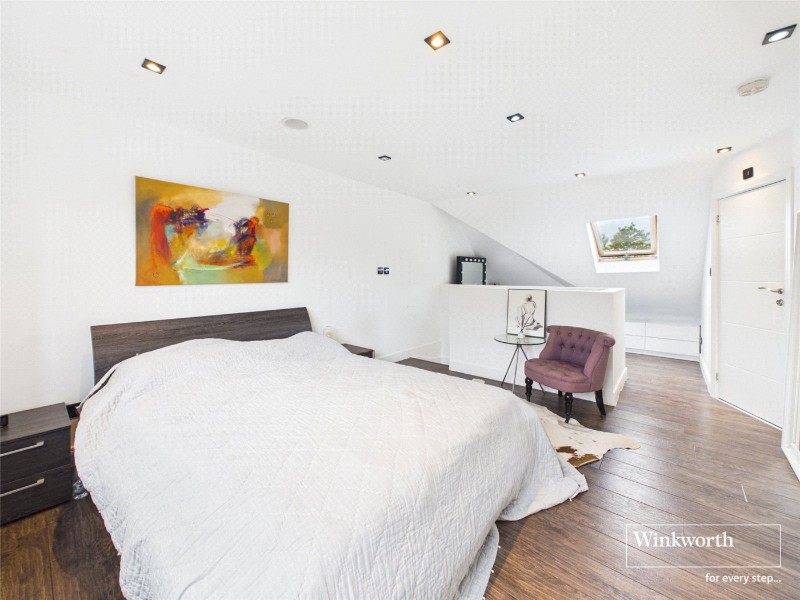 Newark Way, Hendon, NW4