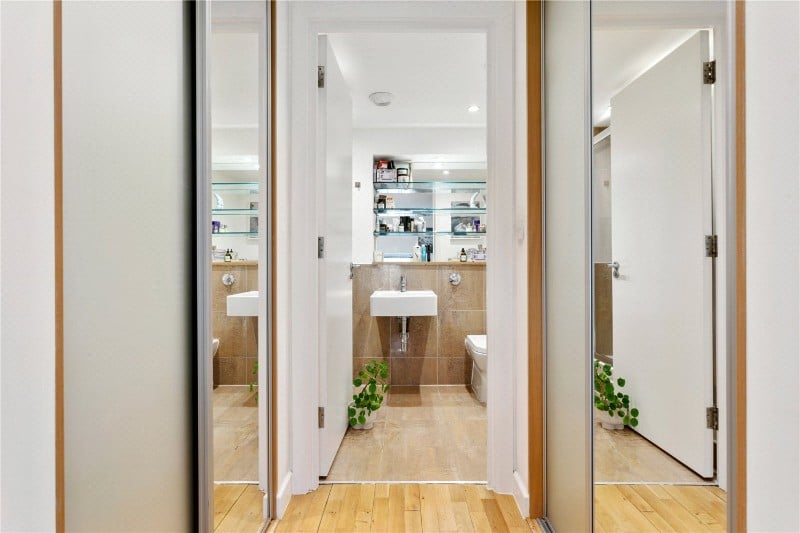 Enfield Road, London, N1