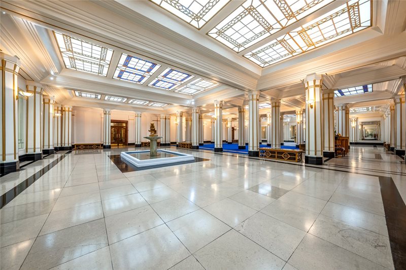 Berkeley Court, Marylebone Road, London, NW1