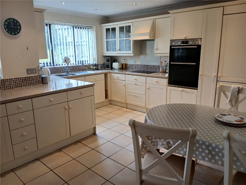 Seymour Drive, Dartmouth, Devon, TQ6