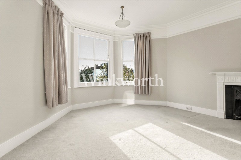 Fox Lane, London, N13