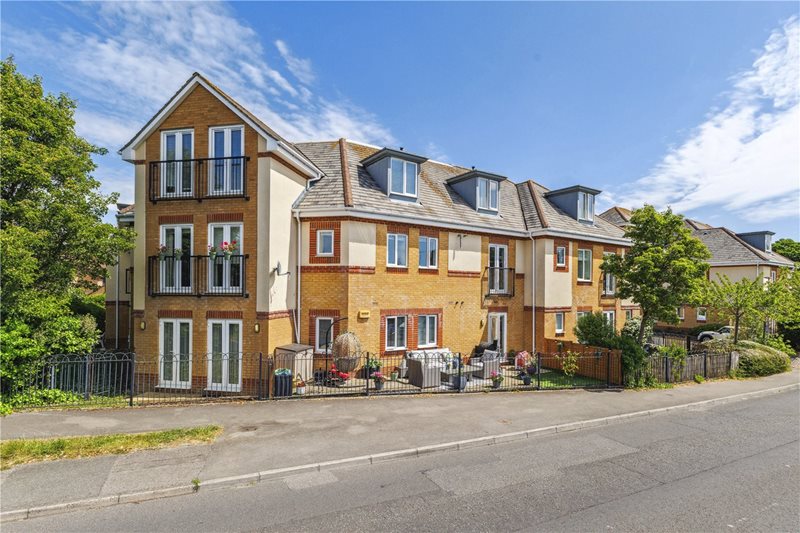 Doulton Gardens, Poole, Dorset, BH14