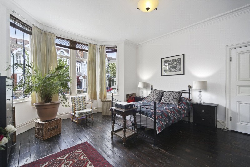 Byron Road, London, W5