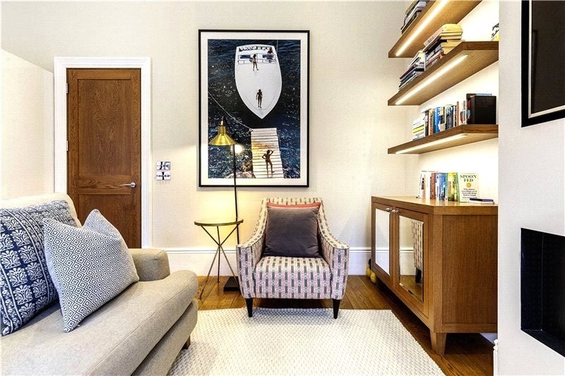 Rosary Gardens, South Kensington, London, SW7