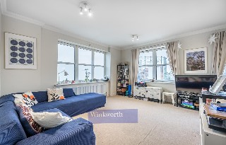 Kennington Lane, London, UK, SE11