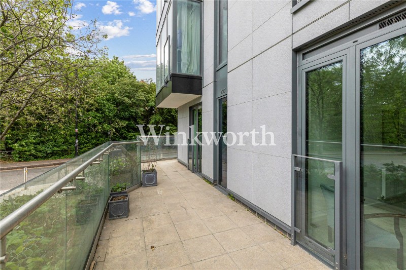 Lapwing Heights, Waterside Way, London, N17