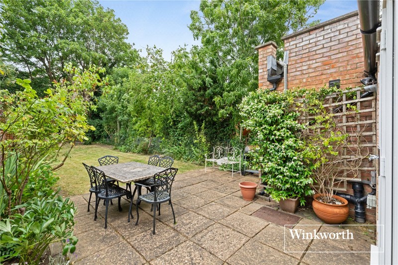 Dukes Avenue, Finchley, London, N3