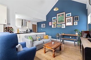 Trevelyan Road, London, SW17