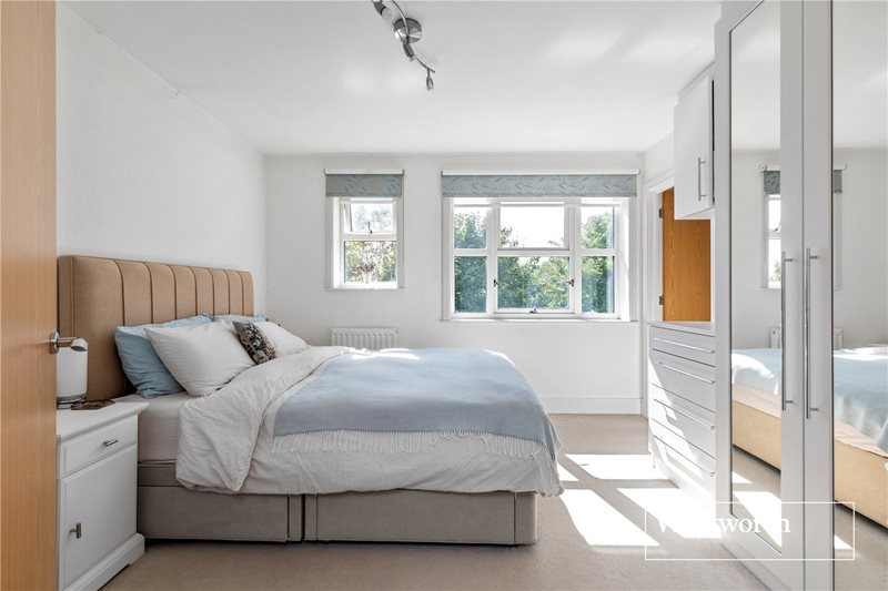 Wilkes Close, Mill Hill, Barnet, London, NW7