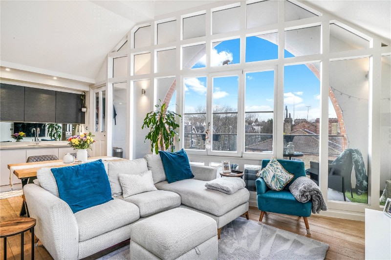 Archway Road, London, N6