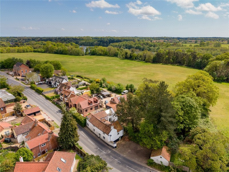 Beccles Road, Fritton, Great Yarmouth, Norfolk, NR31