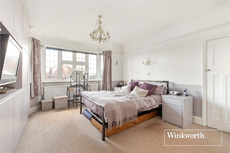 Friars Avenue, Whetstone, London, N20