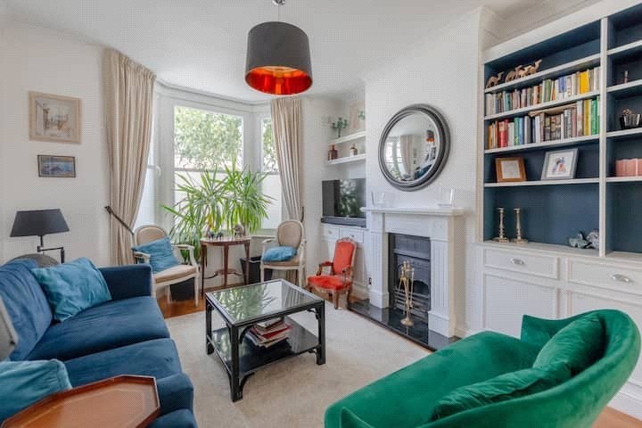 Burnthwaite Road, London, SW6