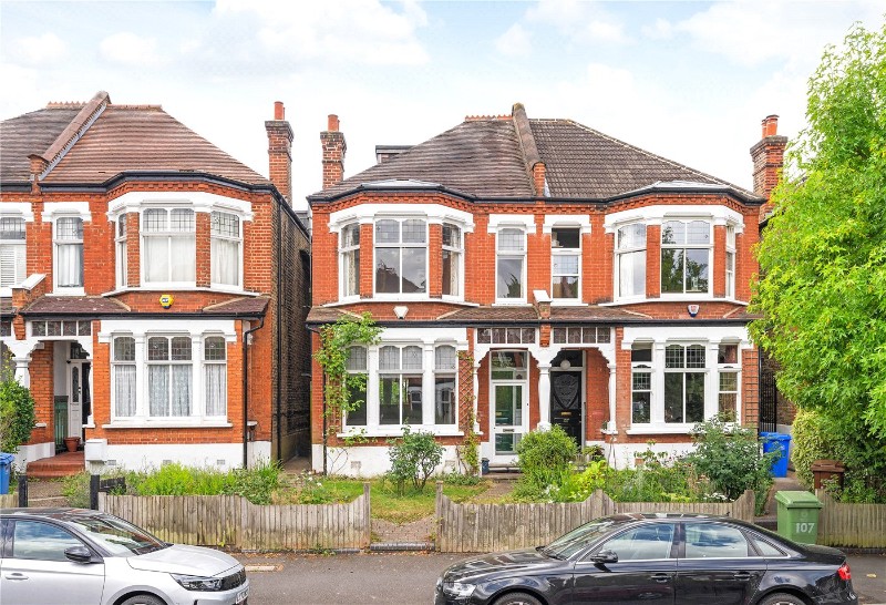 Woodwarde Road, East Dulwich, London, SE22