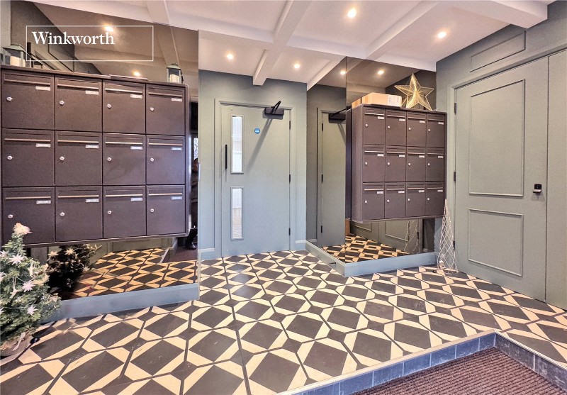 Station Approach, Cheam, Sutton, SM2