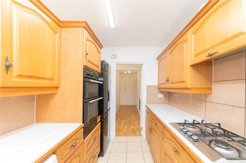 Etchingham Park Road, Finchley, London, N3