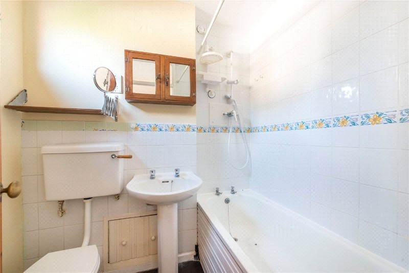 Gautrey Road, London, SE15