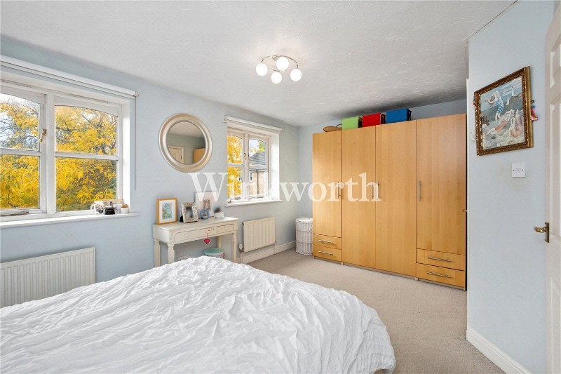 Westminster Drive, London, N13