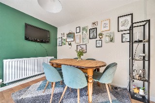Copnor Close, Woolton Hill, Newbury, Hampshire, RG20