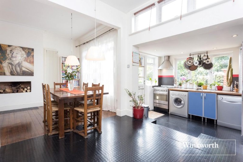 Claverley Grove, Finchley, London, N3