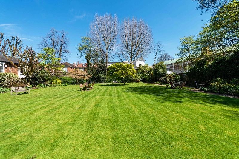 Grove End Gardens, Grove End Road, St John's Wood, London, NW8