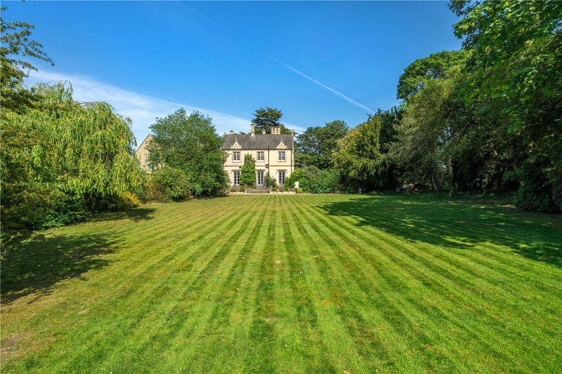 Lincoln Road, Leasingham, Sleaford, Lincolnshire, NG34