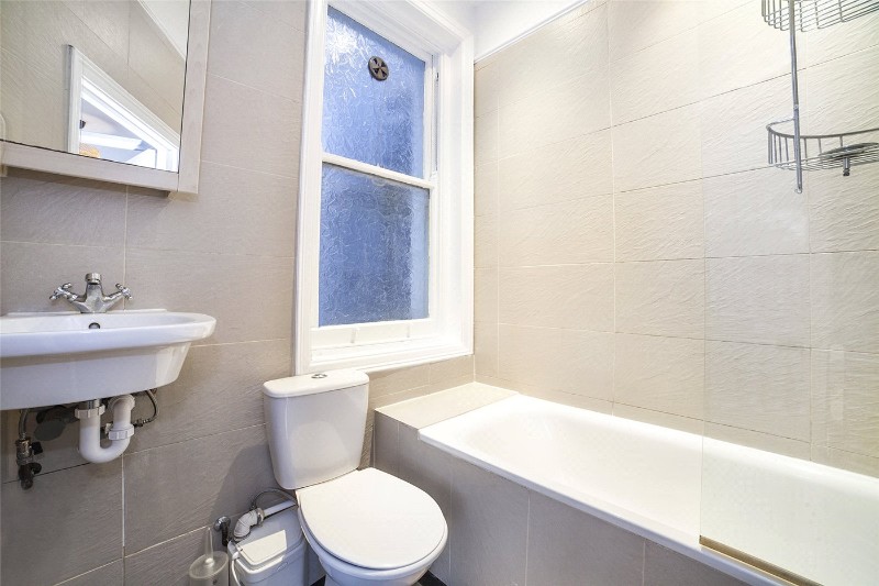 Shaftesbury Avenue, London, WC2H