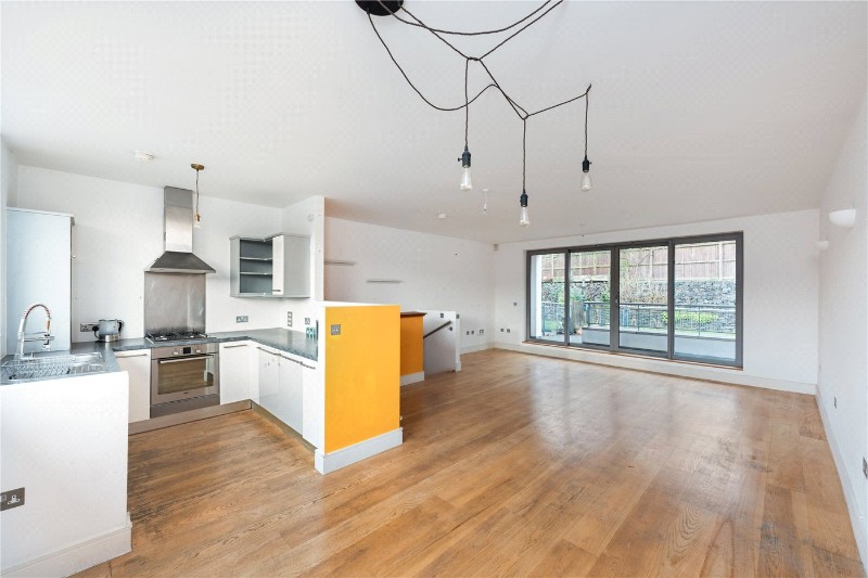 Compton Terrace, Hermitage Road, London, N4