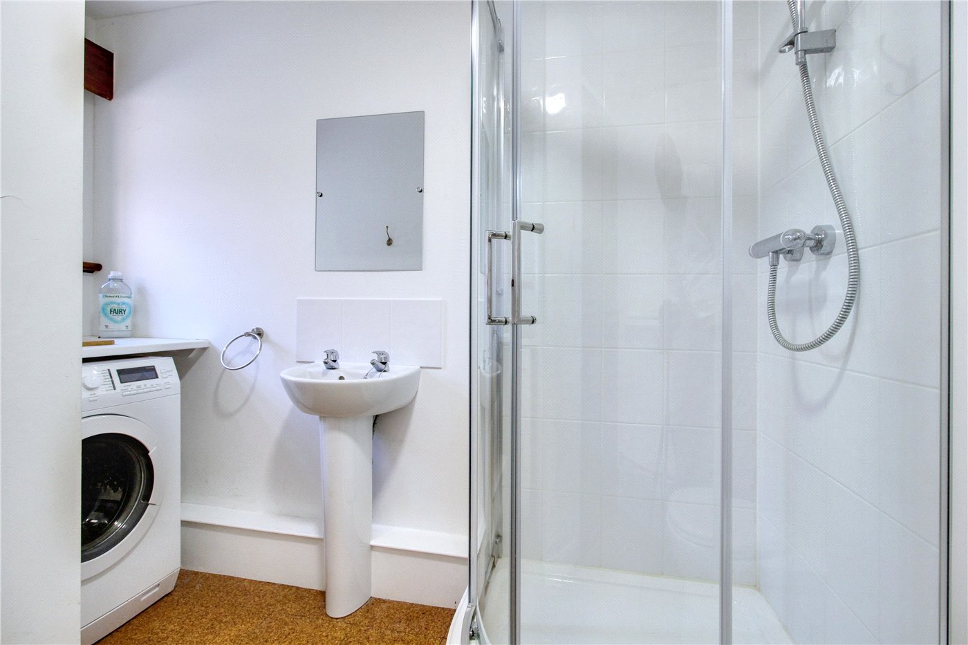 Gf Shower/Utility