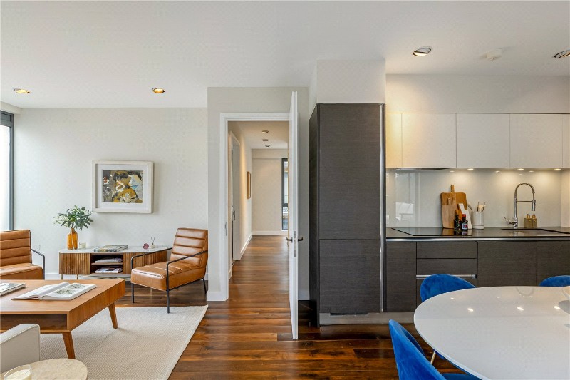 Porteus Place, London, United Kingdom, SW4