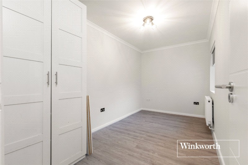 Ballards Lane, London, N3