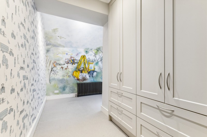 Porchester Square, Bayswater, W2
