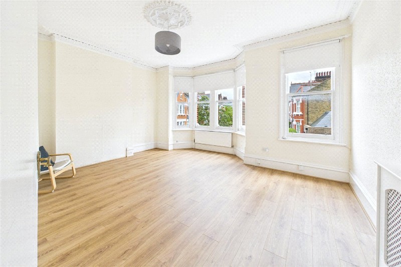 Rollscourt Avenue, London, SE24