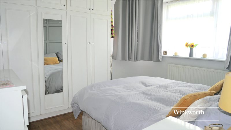 Alverstone Avenue, East Barnet, EN4