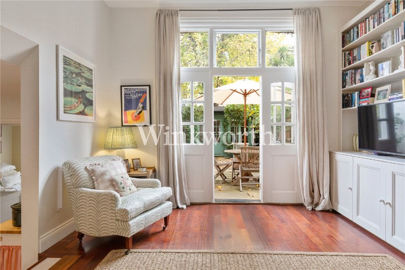 Finsbury Park Road, London, N4