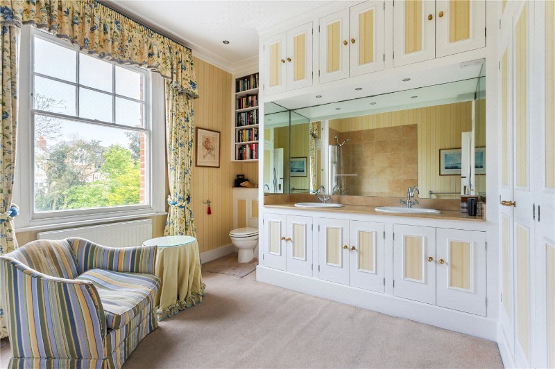 Kirkstall Road, London, SW2