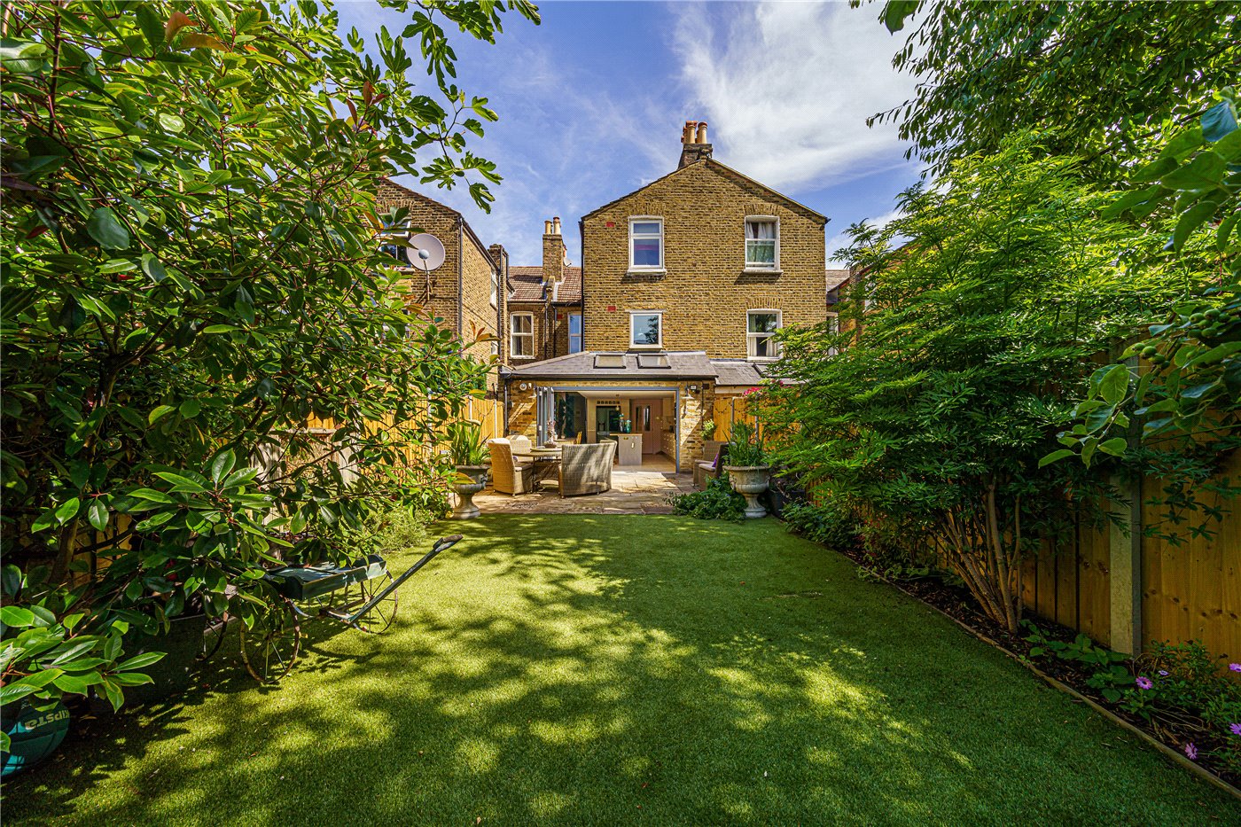 Exterior Lawn