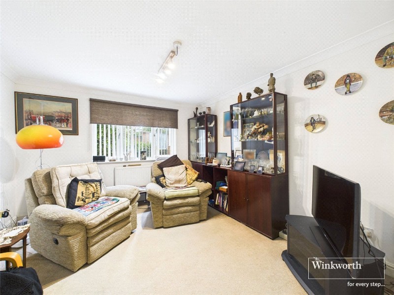 Regency Crescent, Hendon, London, NW4