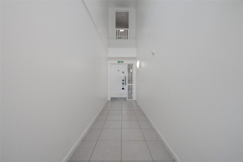 Hollister House, 80 Kilburn Park Road, Maida Vale, London, NW6