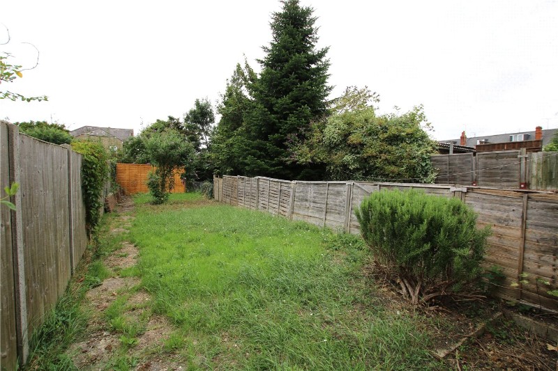 Beecham Road, Reading, Berkshire, RG30