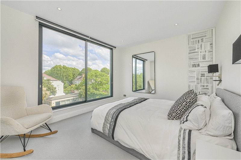 Gerard Road, Barnes, London, SW13