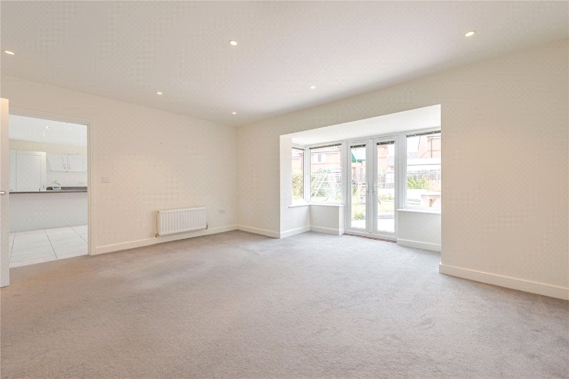 Madan Gardens, Bishops Tachbrook, Leamington Spa, Warwickshire, CV33