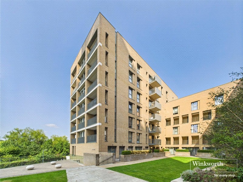 Moorhen Drive, London, NW9